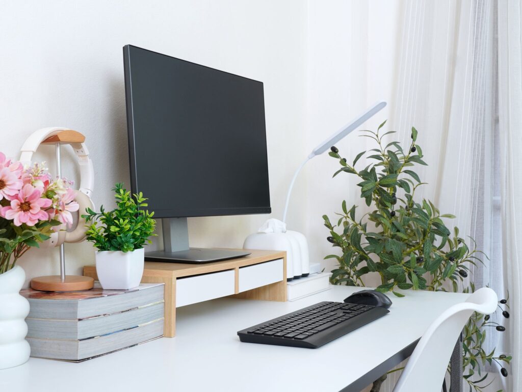 Thermal Alignment: Setting your physical surroundings to support deep, un-distracted brainpower.